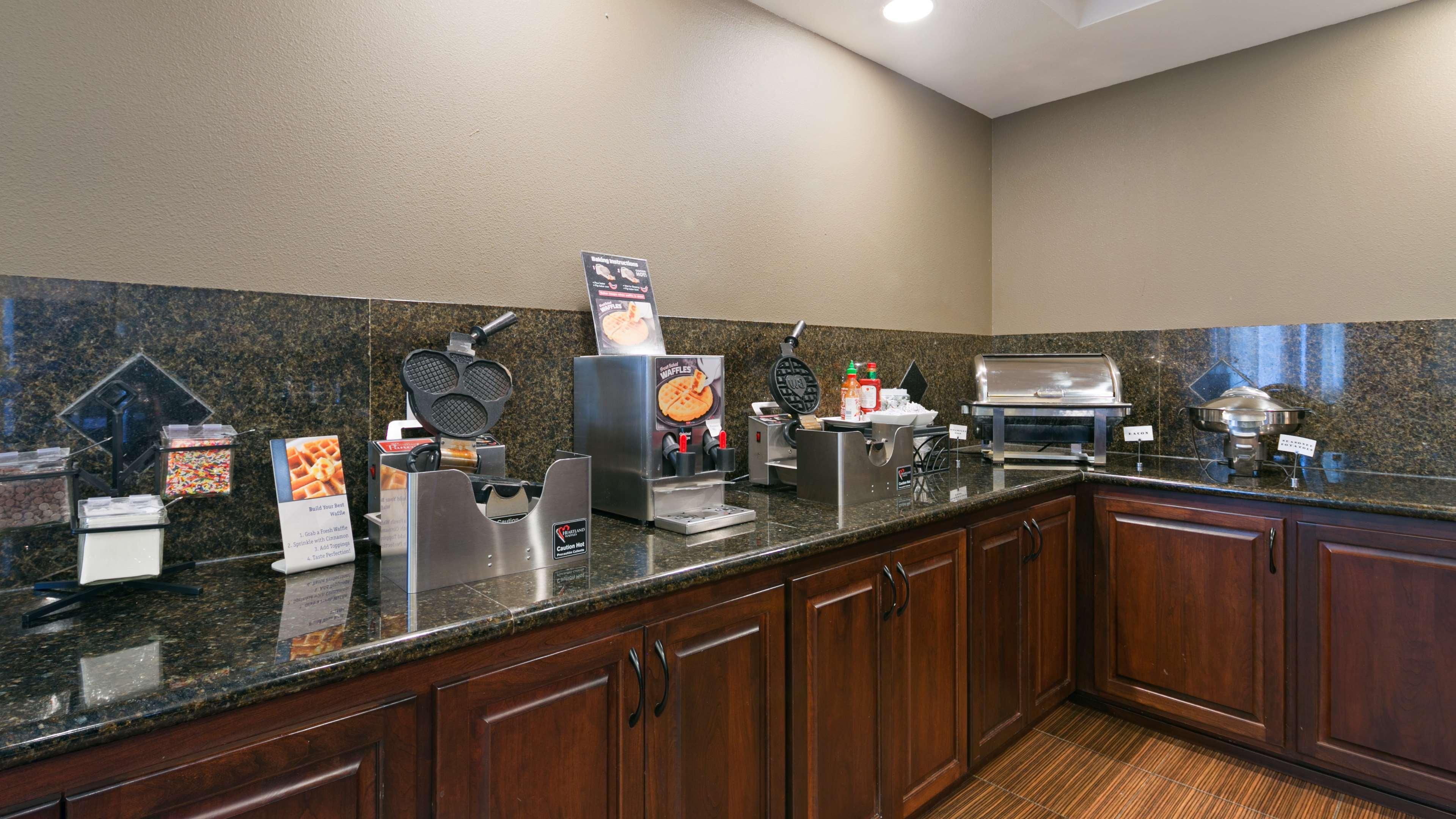Best Western Plus Port Of Camas-Washougal Convention Center Екстериор снимка